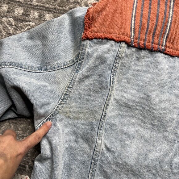 Free People NWT Baja Hooded Jean Denim Jacket Medium Boho Aztec Southwest READ - Picture 10 of 10